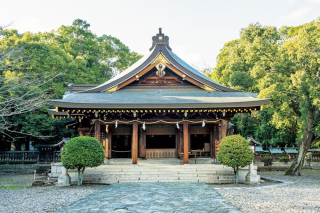 竈山（かまやま）神社