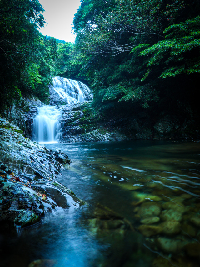 雫の滝