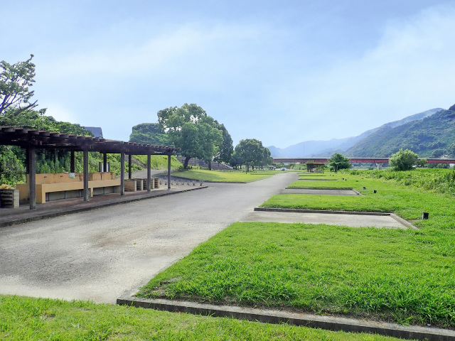 花の里河川公園