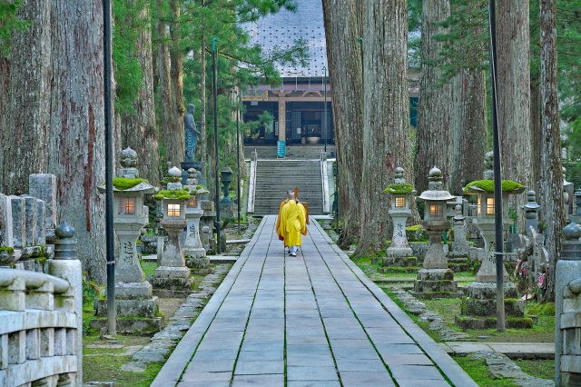 奥之院