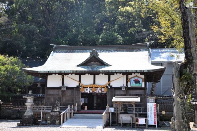 鬪雞神社