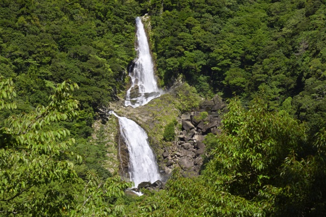 鼻白の滝