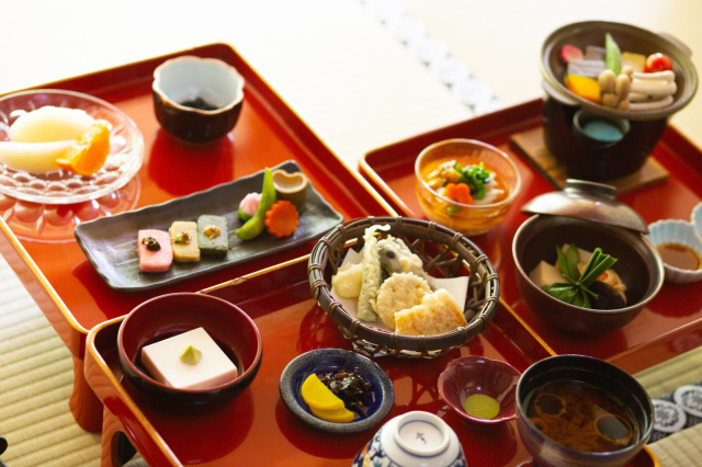 西禅院の中食付き伽藍ツアー